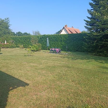 Chalet & Spa Sur La Cote Fleurie Обервіль Екстер'єр фото